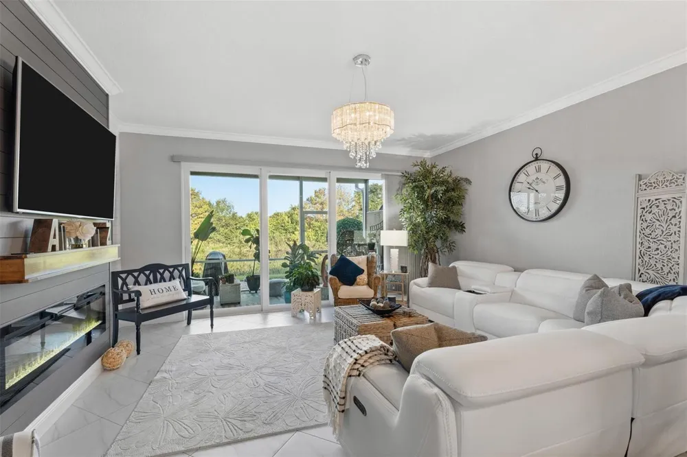 651 SW Glen Crest Way #2 Stuart, FL 34997