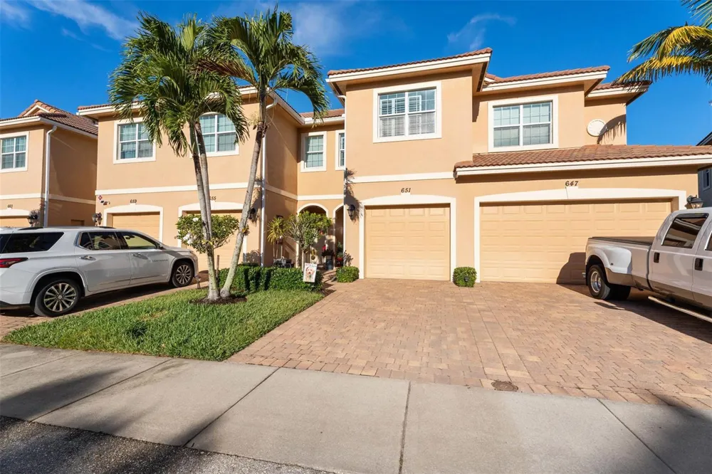 651 SW Glen Crest Way #2 Stuart, FL 34997