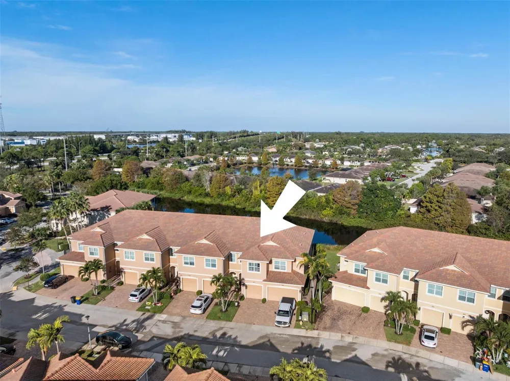 651 SW Glen Crest Way #2 Stuart, FL 34997