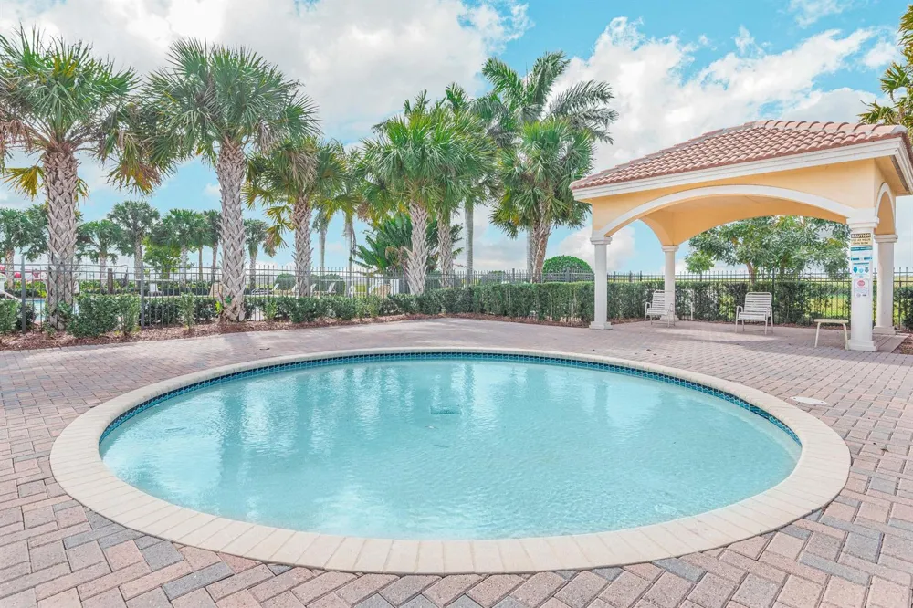 868 Bent Creek Drive Fort Pierce, FL 34947