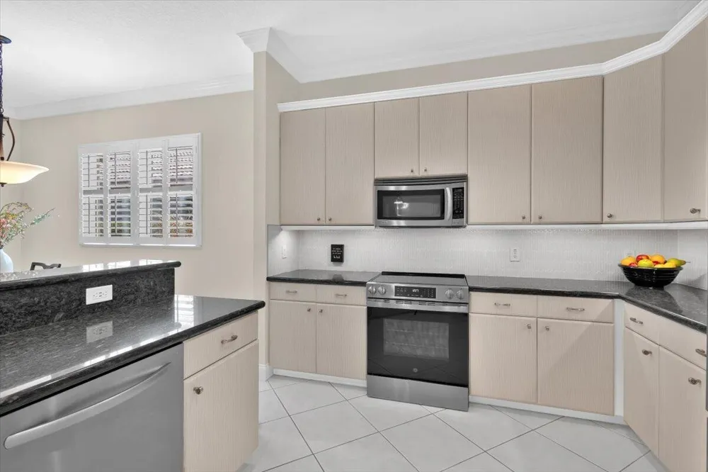 8332 Belfry Place Port St. Lucie, FL 34986