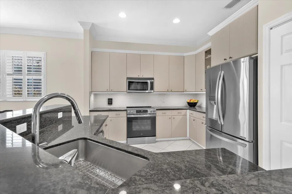 8332 Belfry Place Port St. Lucie, FL 34986
