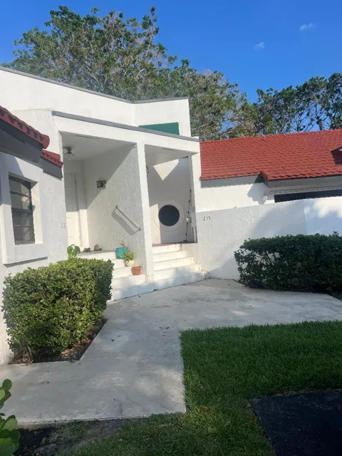 255 NW 36th Avenue