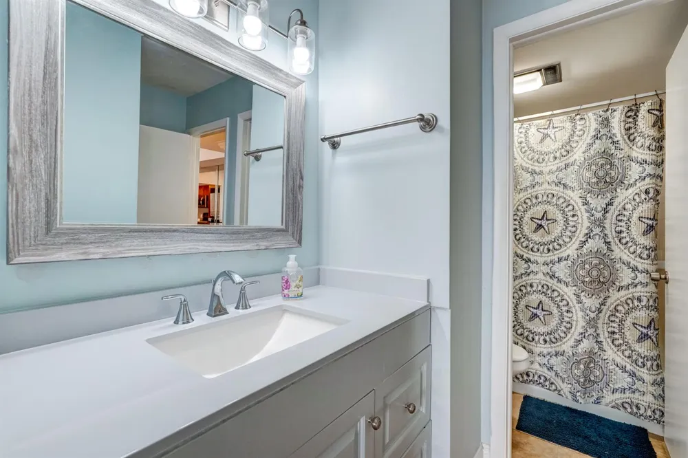 225 Beach Road #503 Tequesta, FL 33469