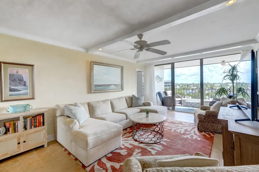 225 Beach Road #503 Tequesta, FL 33469