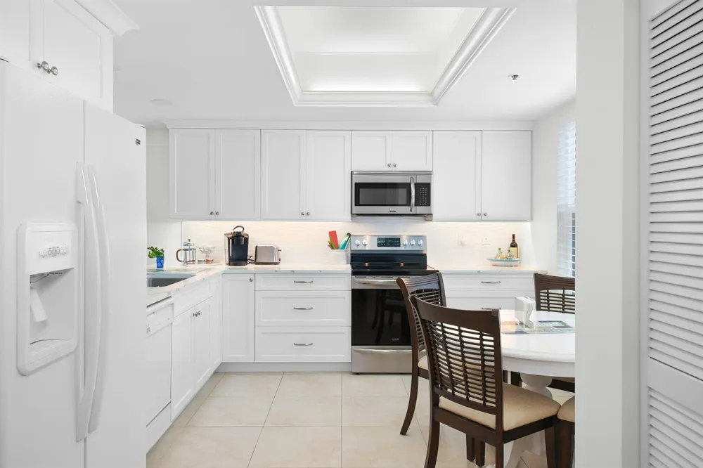 221 NE Plantation Road #316 Hutchinson Island, FL 34996