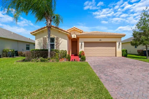 879 Bent Creek Drive