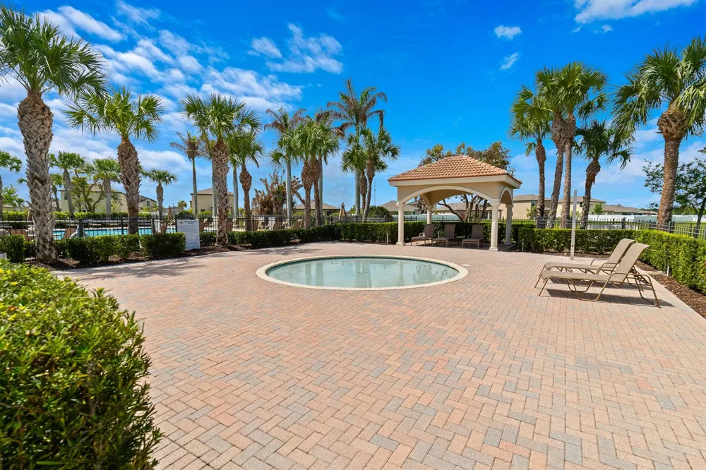 879 Bent Creek Drive Fort Pierce, FL 34947