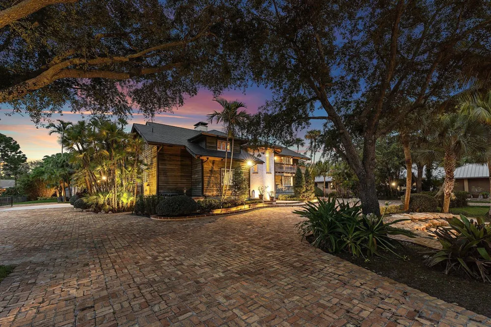 6002 NW 74th Terrace Parkland, FL 33067