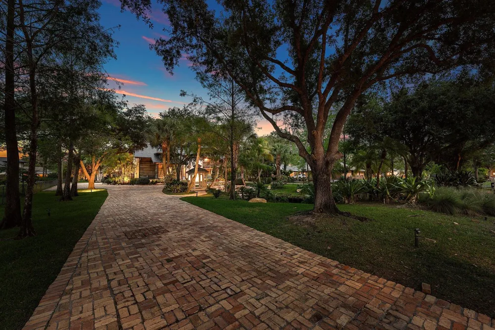 6002 NW 74th Terrace Parkland, FL 33067