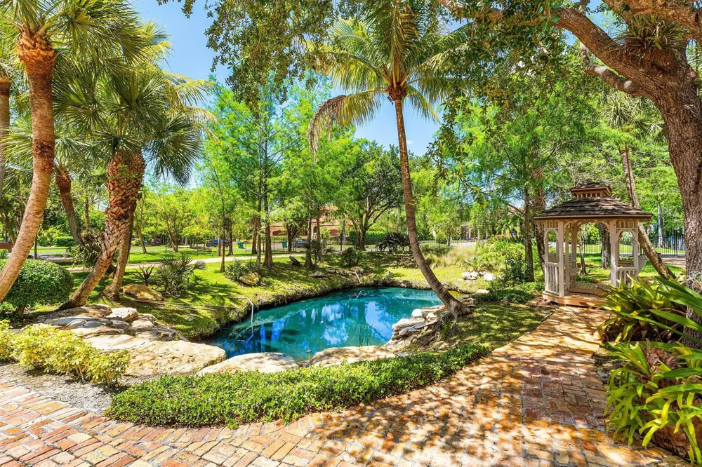 6002 NW 74th Terrace Parkland, FL 33067