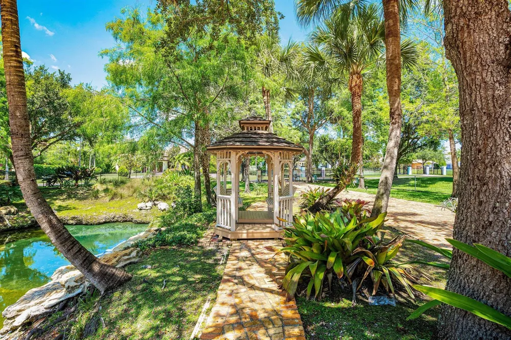 6002 NW 74th Terrace Parkland, FL 33067