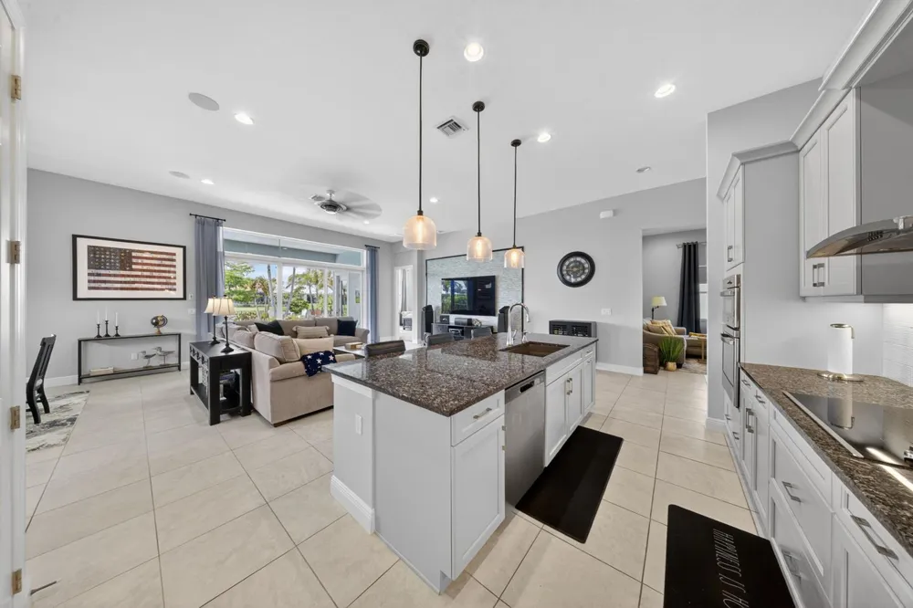 9086 SW Roccia Way Port St. Lucie, FL 34987