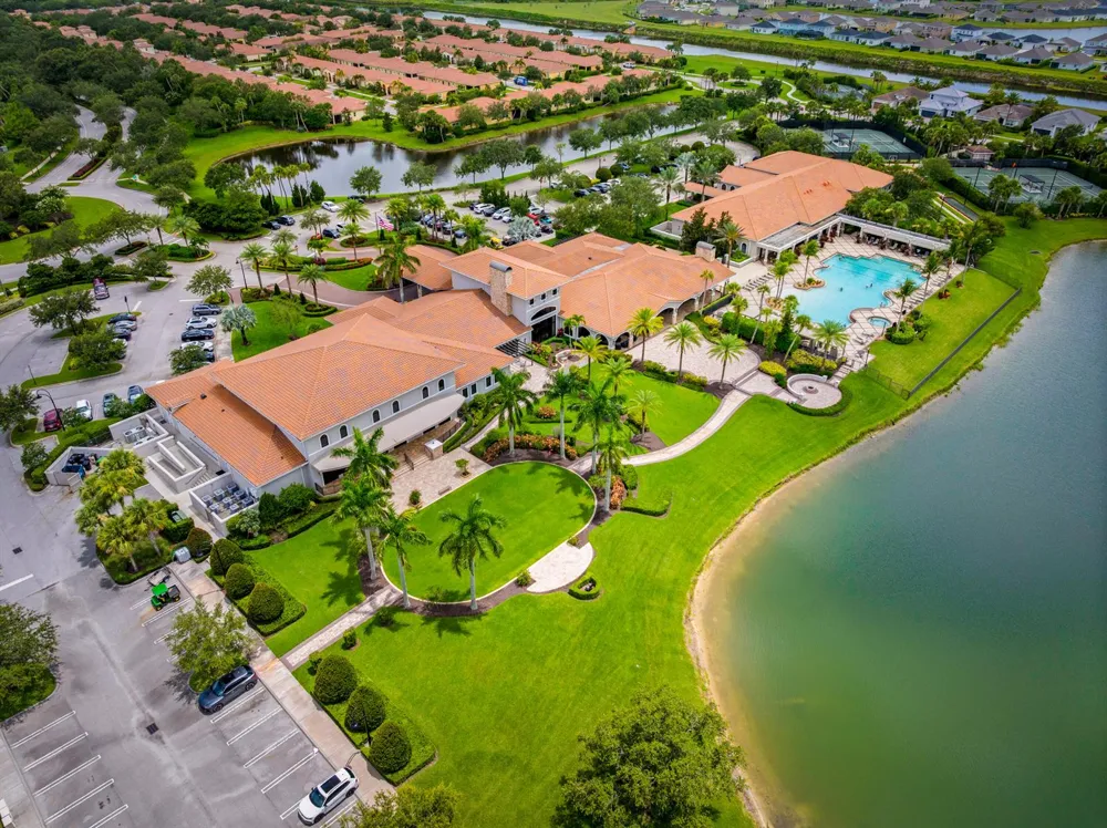 9086 SW Roccia Way Port St. Lucie, FL 34987