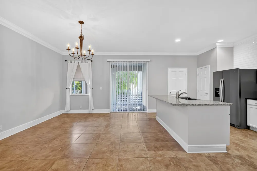7865 15th Lane Vero Beach, FL 32966