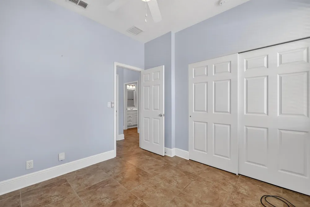 7865 15th Lane Vero Beach, FL 32966
