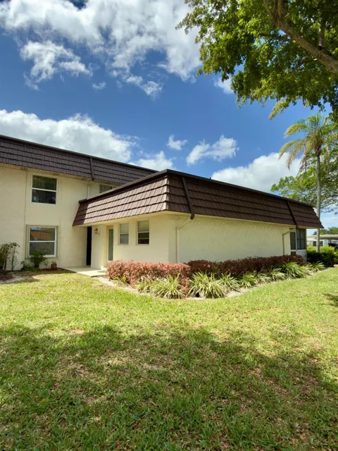 12005 Poinciana Boulevard