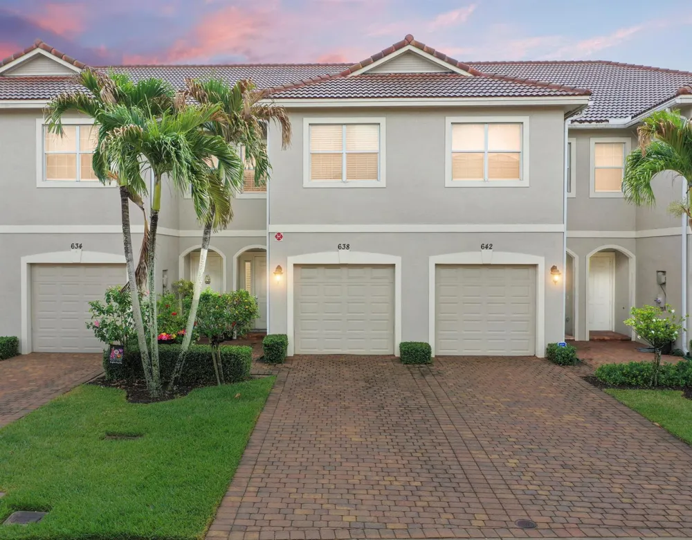 638 SW Glen Crest Way Stuart, FL 34997