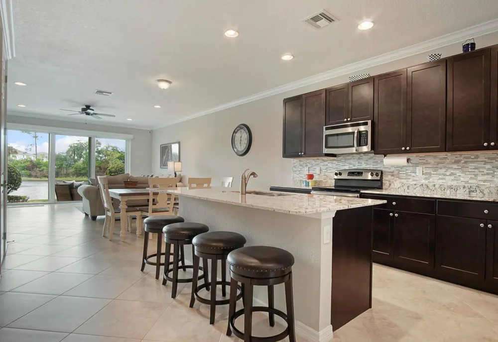 638 SW Glen Crest Way Stuart, FL 34997