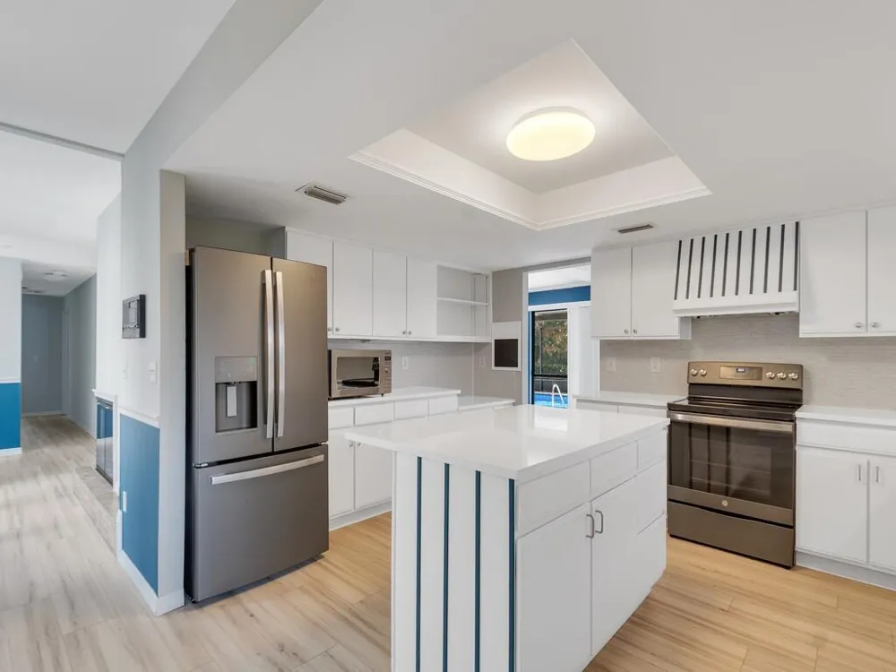 1070 47th Avenue SW Vero Beach, FL 32968