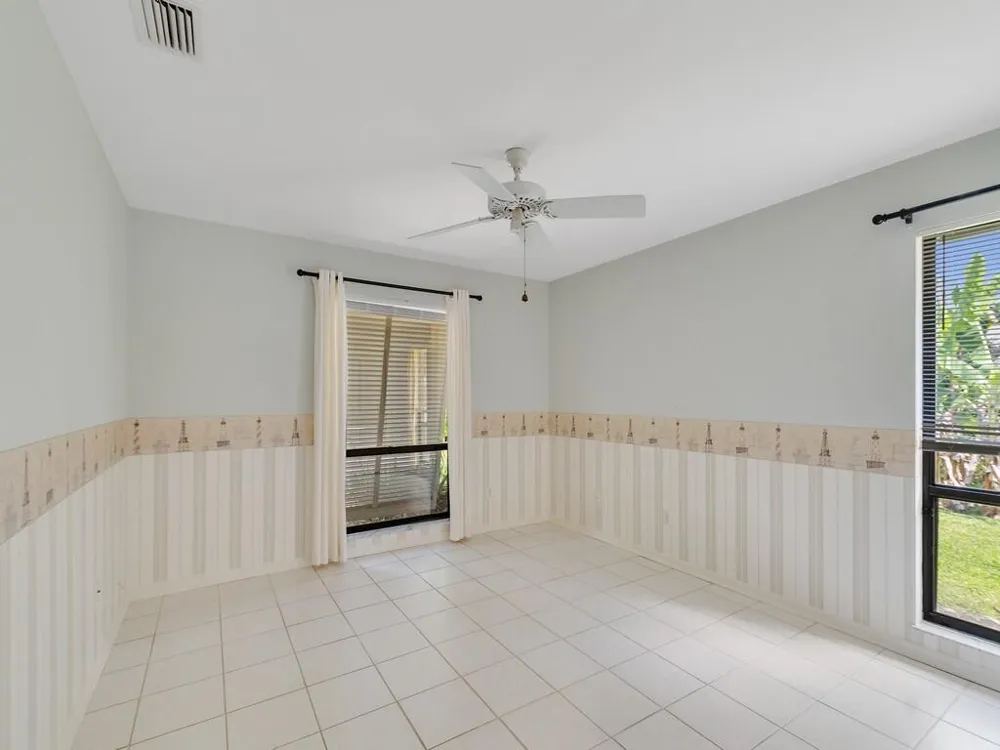 1070 47th Avenue SW Vero Beach, FL 32968