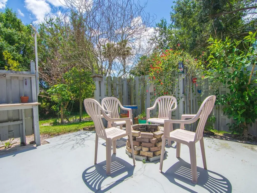 1070 47th Avenue SW Vero Beach, FL 32968