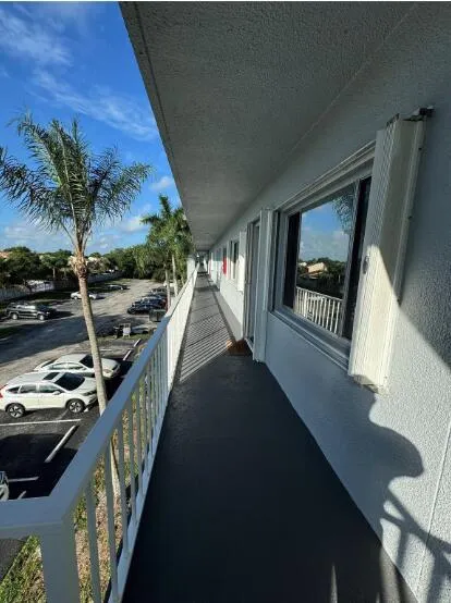6289 Lear Drive #302 Atlantis, FL 33462