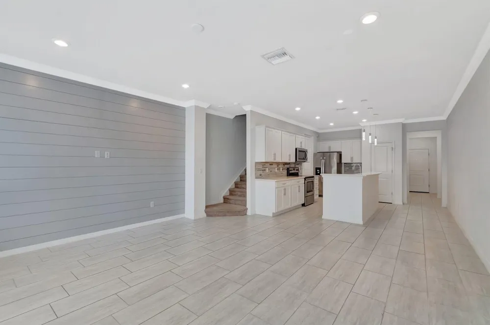 2854 Bard Street Palm Springs, FL 33406