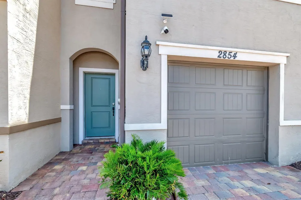 2854 Bard Street Palm Springs, FL 33406