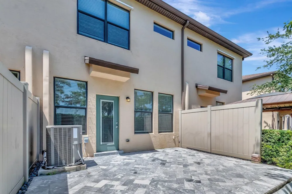 2854 Bard Street Palm Springs, FL 33406