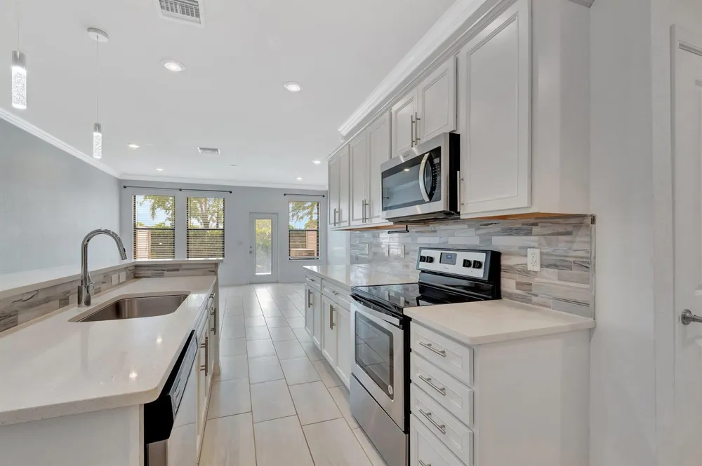 2854 Bard Street Palm Springs, FL 33406