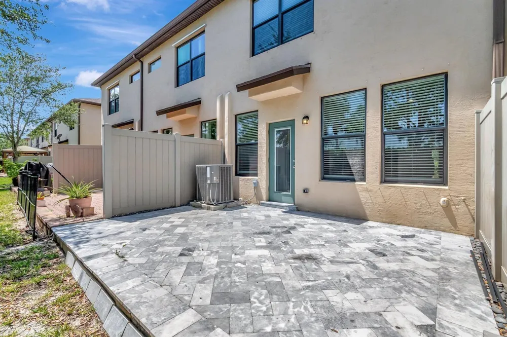 2854 Bard Street Palm Springs, FL 33406
