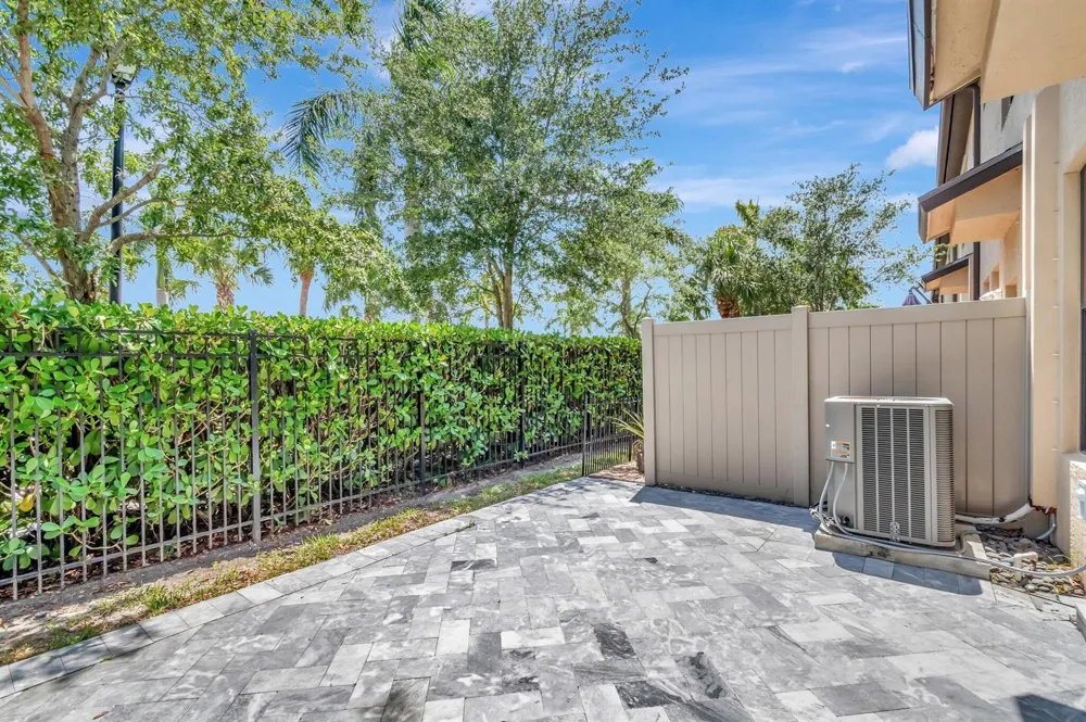 2854 Bard Street Palm Springs, FL 33406