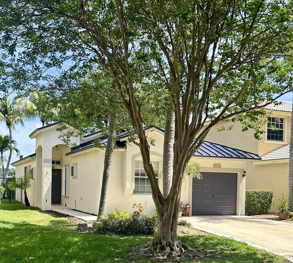 4939 Pelican Street Coconut Creek, FL 33073