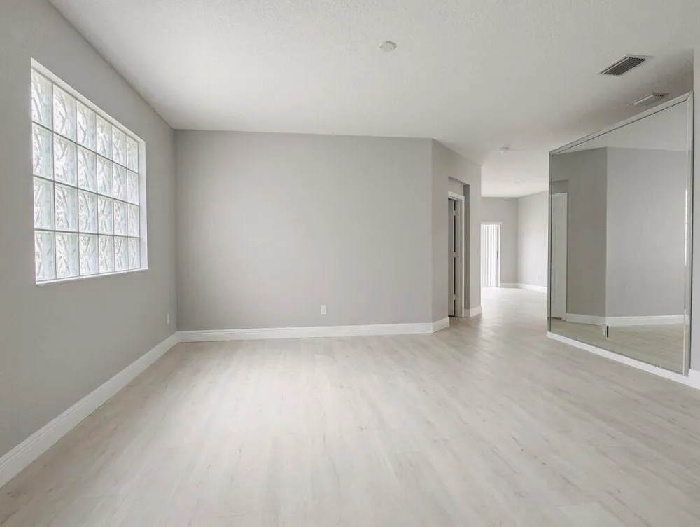 4939 Pelican Street Coconut Creek, FL 33073