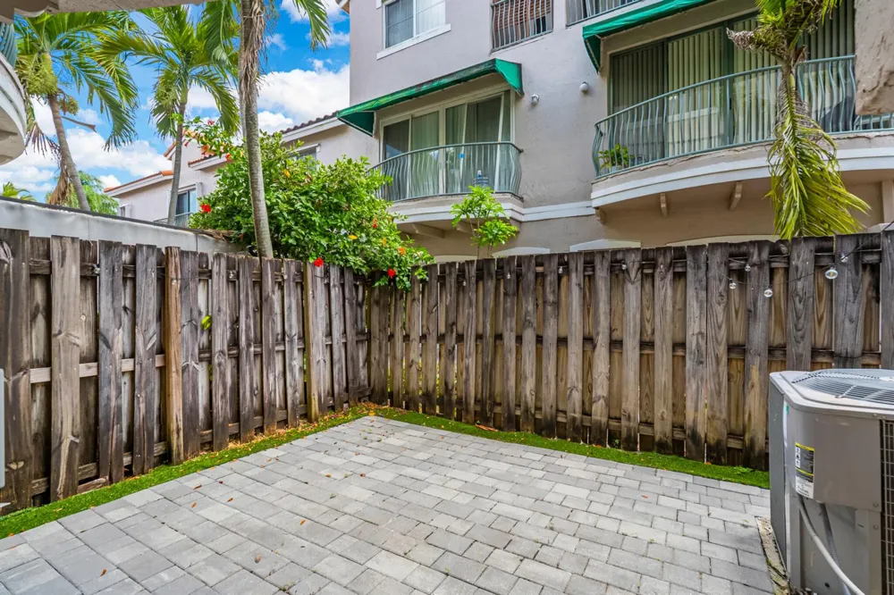 12616 NW 14th Court Sunrise, FL 33323