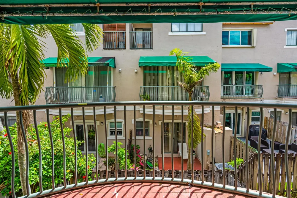 12616 NW 14th Court Sunrise, FL 33323