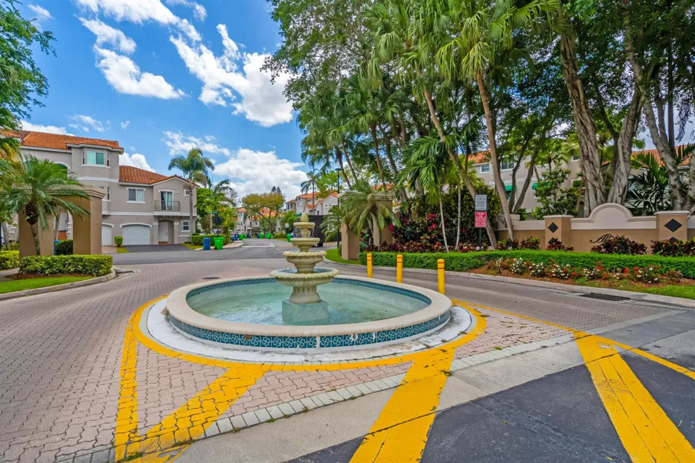 12616 NW 14th Court Sunrise, FL 33323