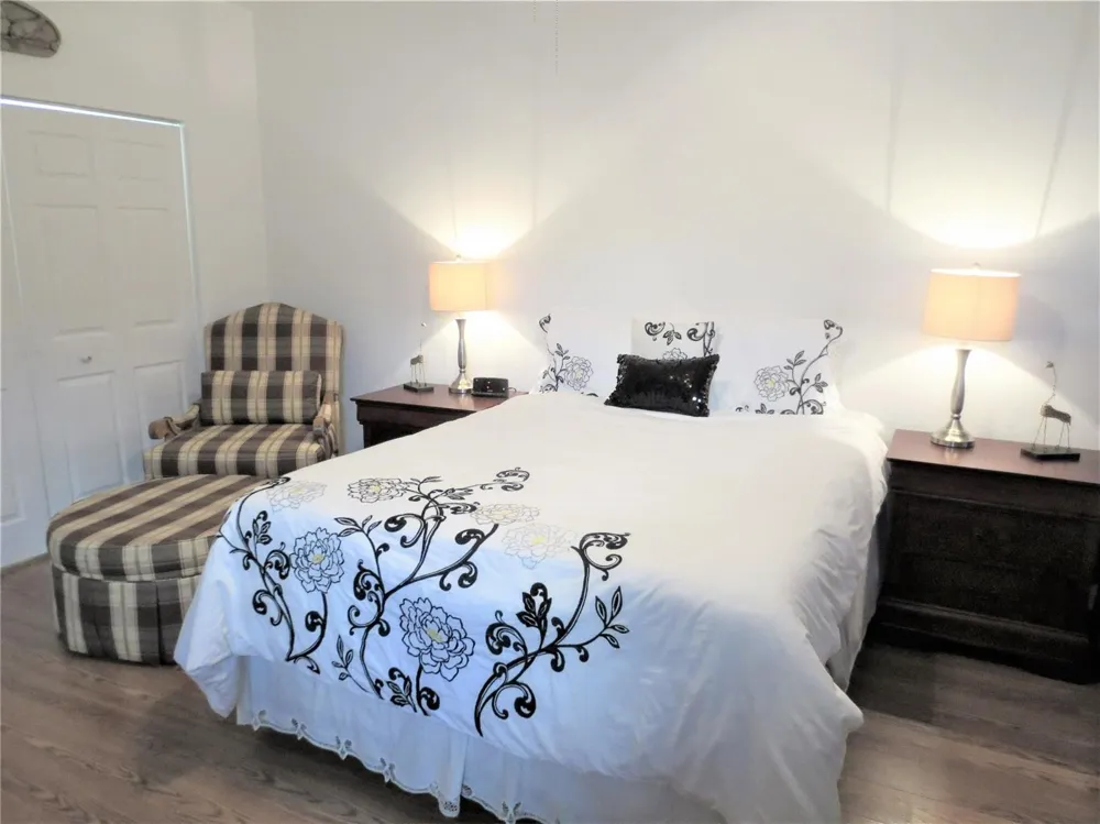 1900 Oceanwalk Lane #117 Lauderdale By The Sea, FL 33062