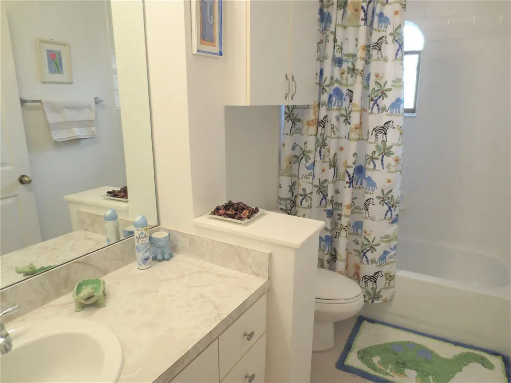 1900 Oceanwalk Lane #117 Lauderdale By The Sea, FL 33062