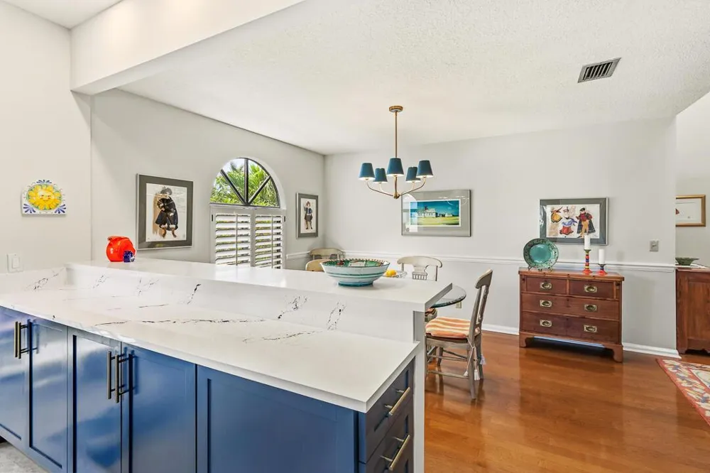 2516 NW Seagrass Drive #8b Palm City, FL 34990