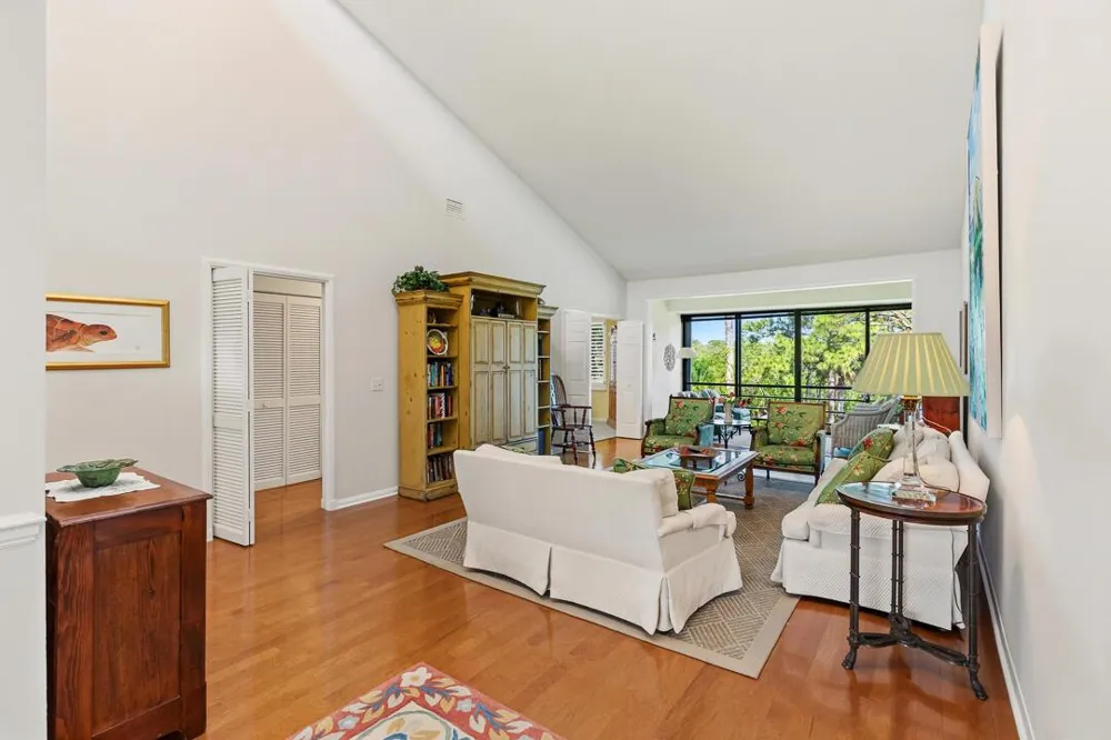 2516 NW Seagrass Drive #8b Palm City, FL 34990