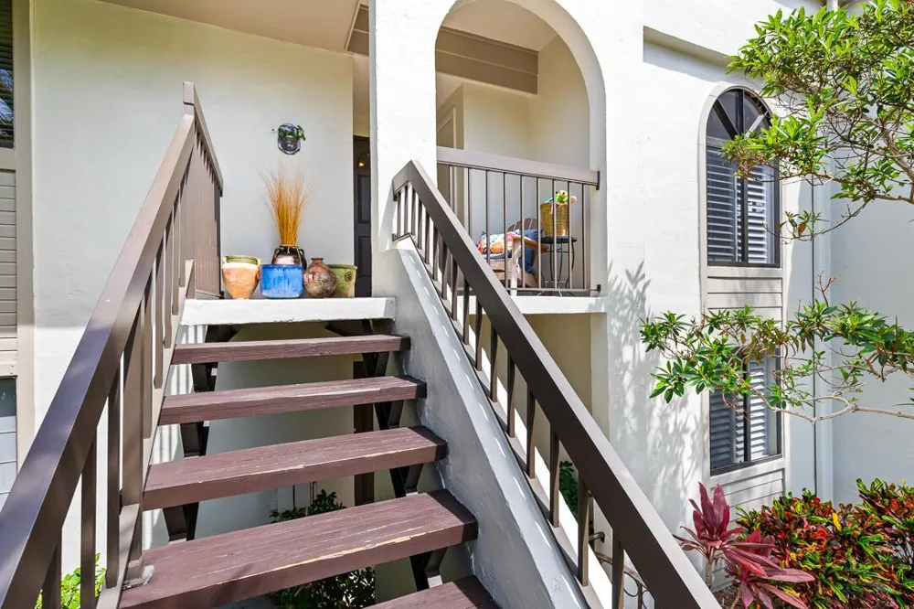 2516 NW Seagrass Drive #8b Palm City, FL 34990