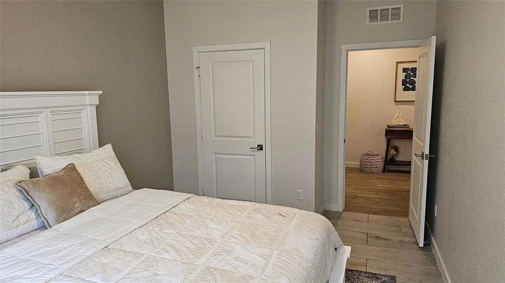 3034 NE Skyview Lane Jensen Beach, FL 34957
