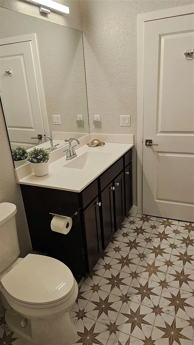 3034 NE Skyview Lane Jensen Beach, FL 34957