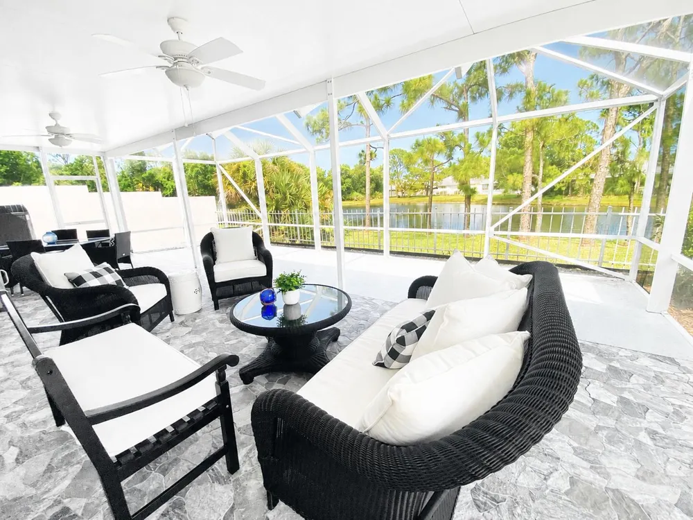 7529 SE Bay Cedar Circle Hobe Sound, FL 33455