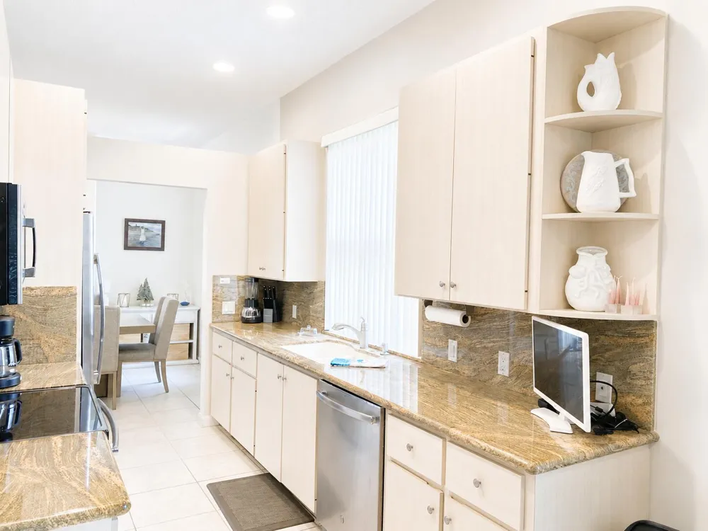 7529 SE Bay Cedar Circle Hobe Sound, FL 33455