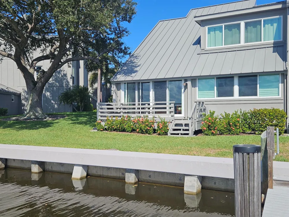 201 Spyglass Lane Vero Beach, FL 32963