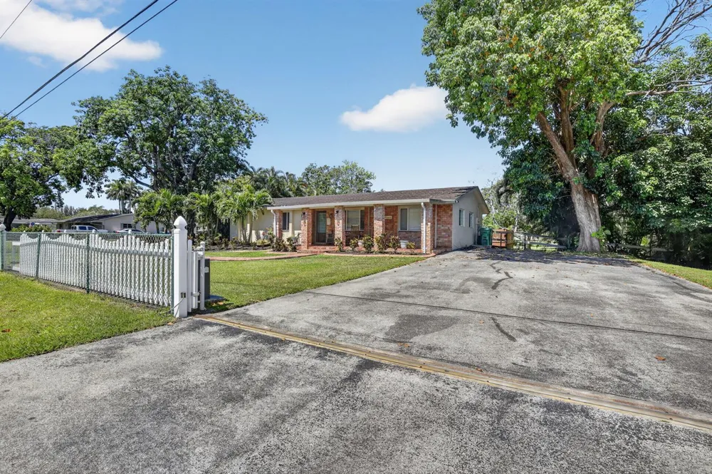 5491 SW 188th Avenue Southwest Ranches, FL 33332