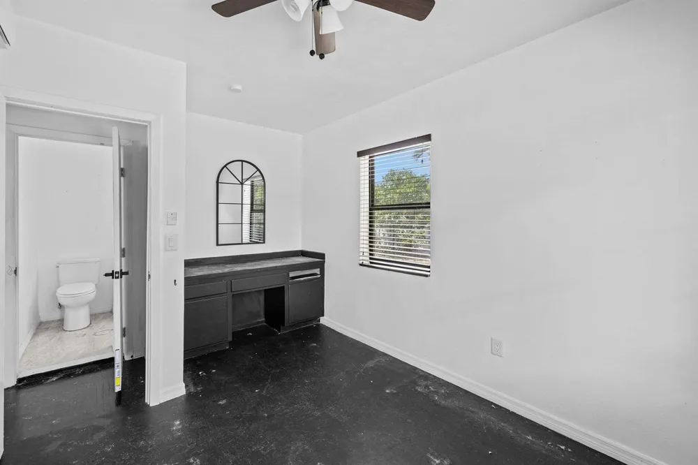515 NW 88th Street El Portal, FL 33150